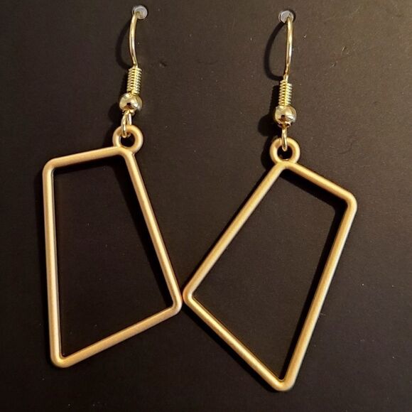 New Handcrafted Trapezium Outline Matte Gold Dangle Earrings - Picture 1 of 1